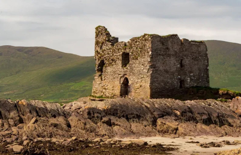 Ballinskelligs Castle, Ireland
